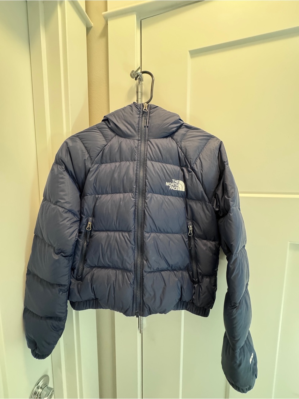The North Face Women’s Navy Puffer Jacket with Hood
